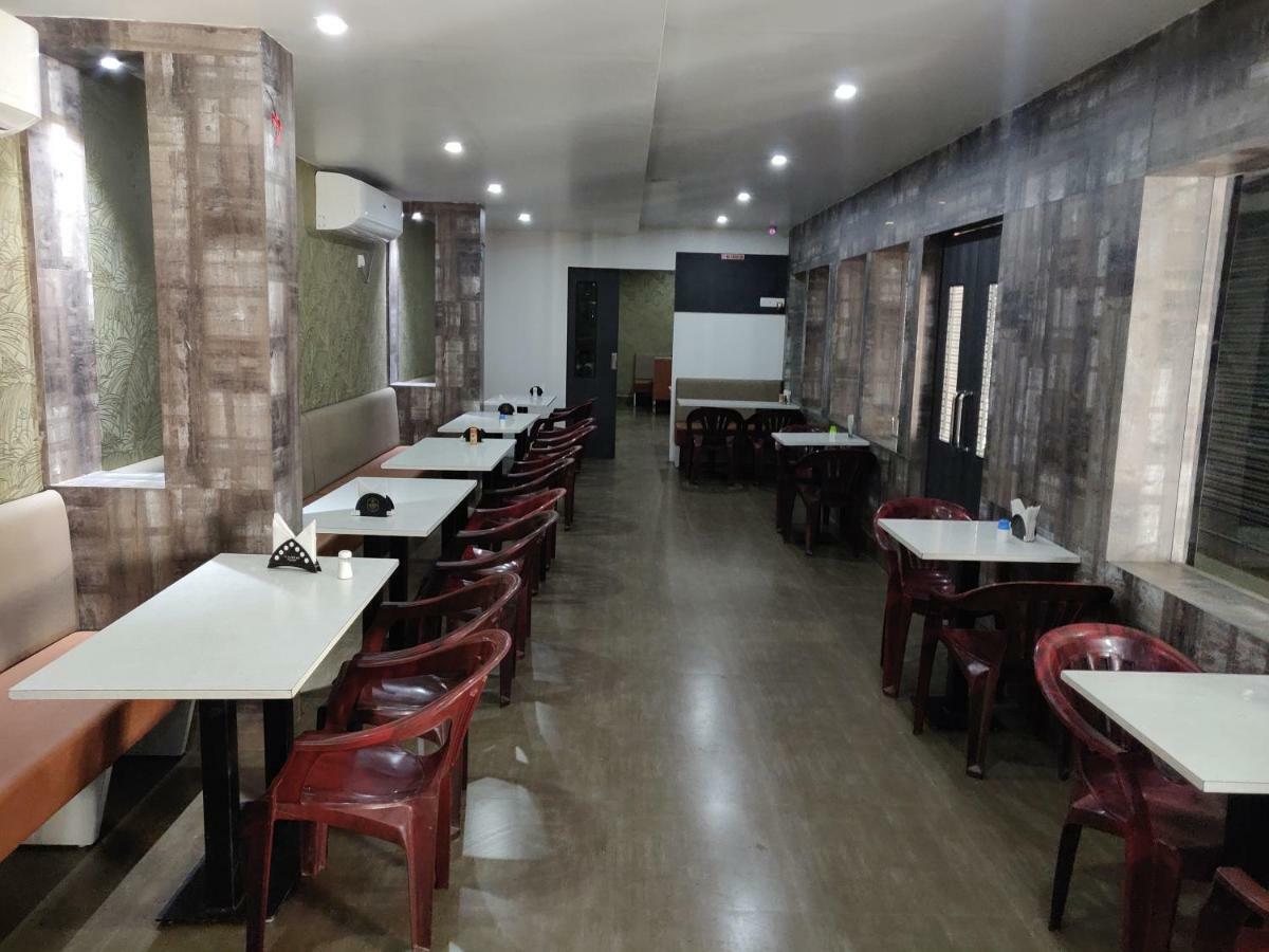 Hotel Jagat Siliguri Exterior foto